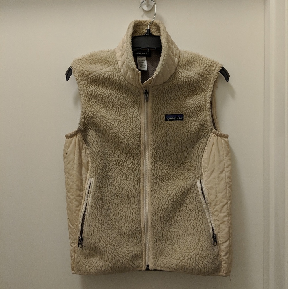 Patagonia Furry Vest Size Medium